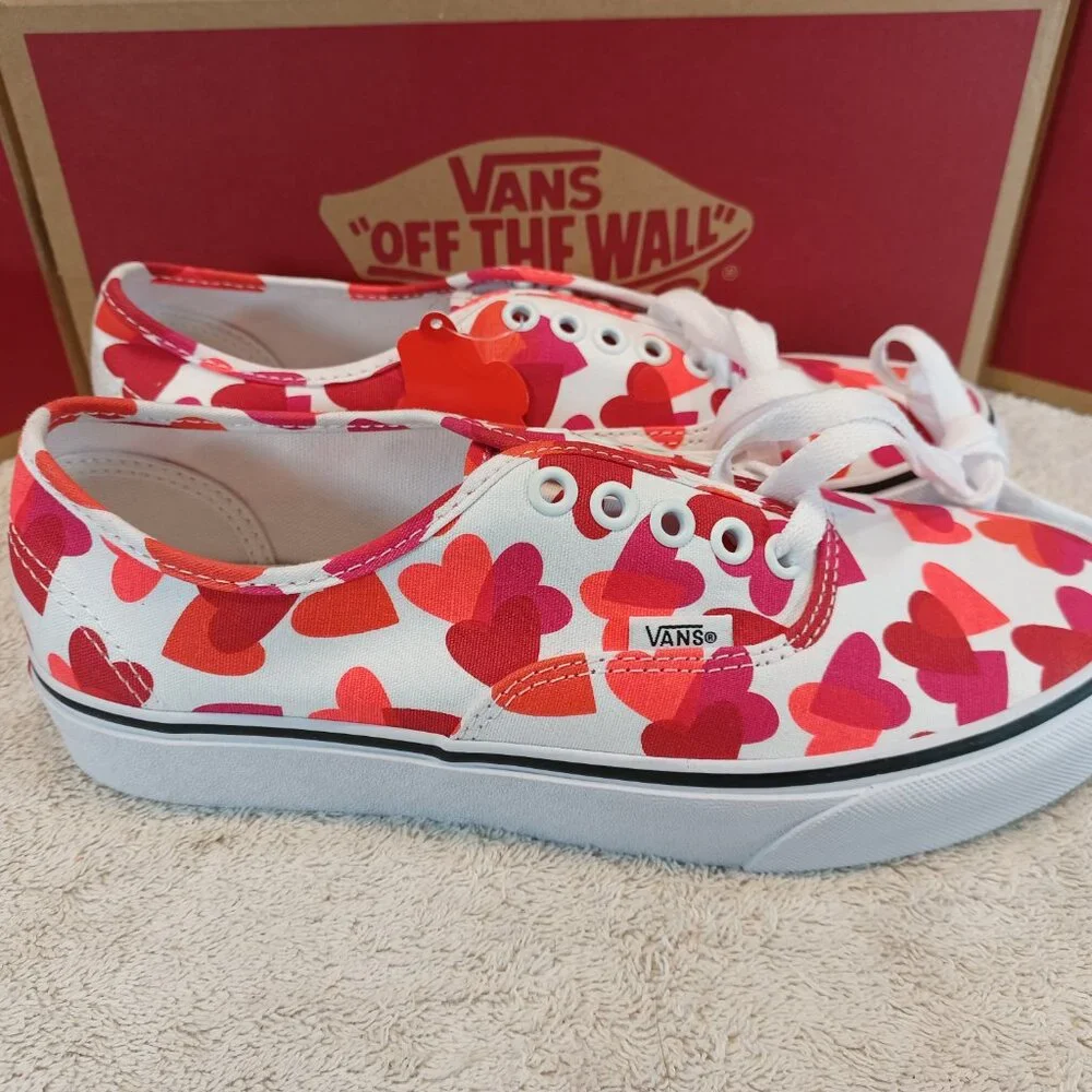 Vans Men's 4 / Women's 5.5 Authentic Hearts Red White VN0A348A40Q